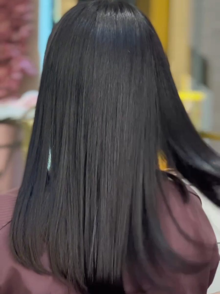 Depois: mega hair com alinhamento